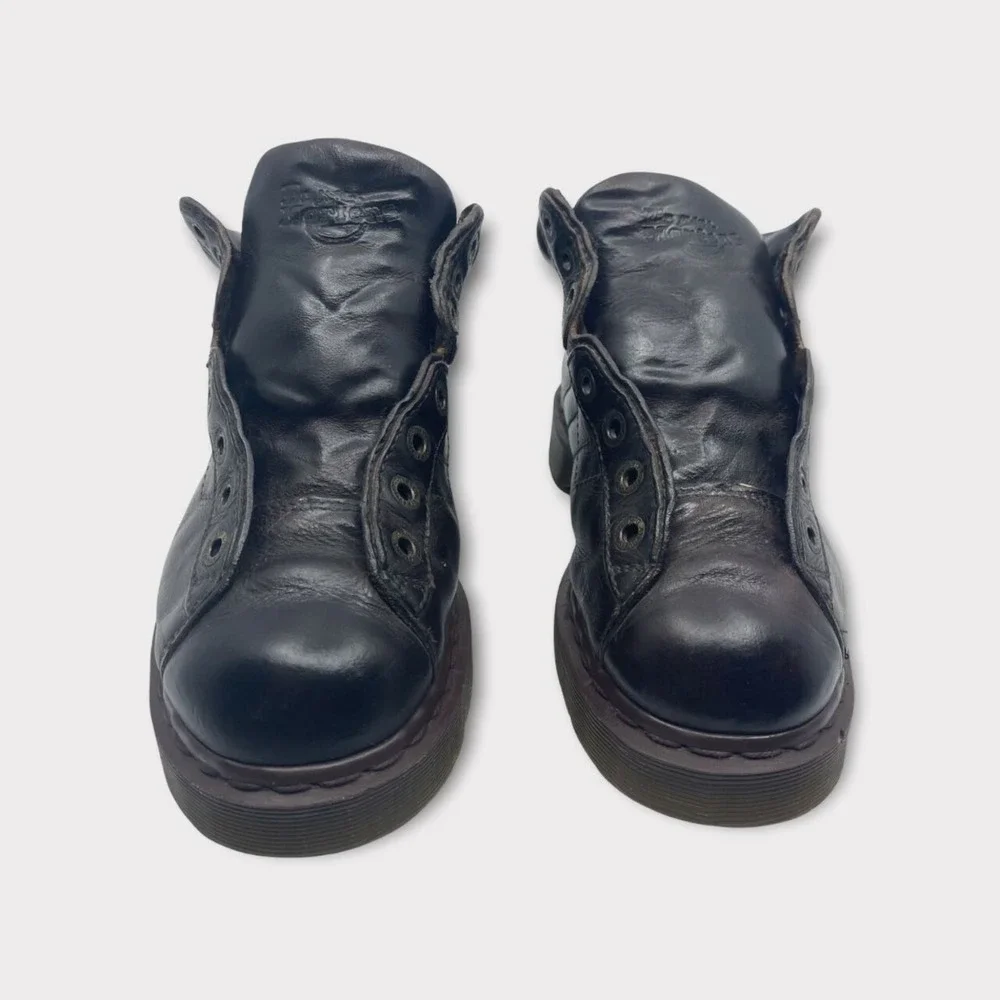 Dr. Martens AW 004 Boots Unisex UK 8 Black Good Made in‎ England Leather Chukka